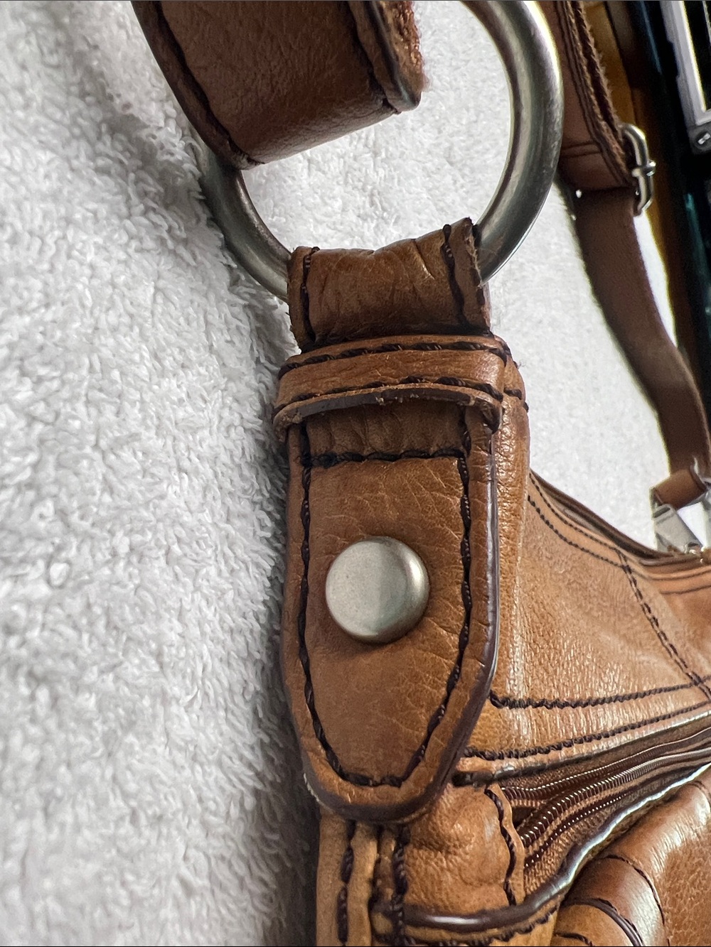 FOSSIL Purse - Picture 9 of 10